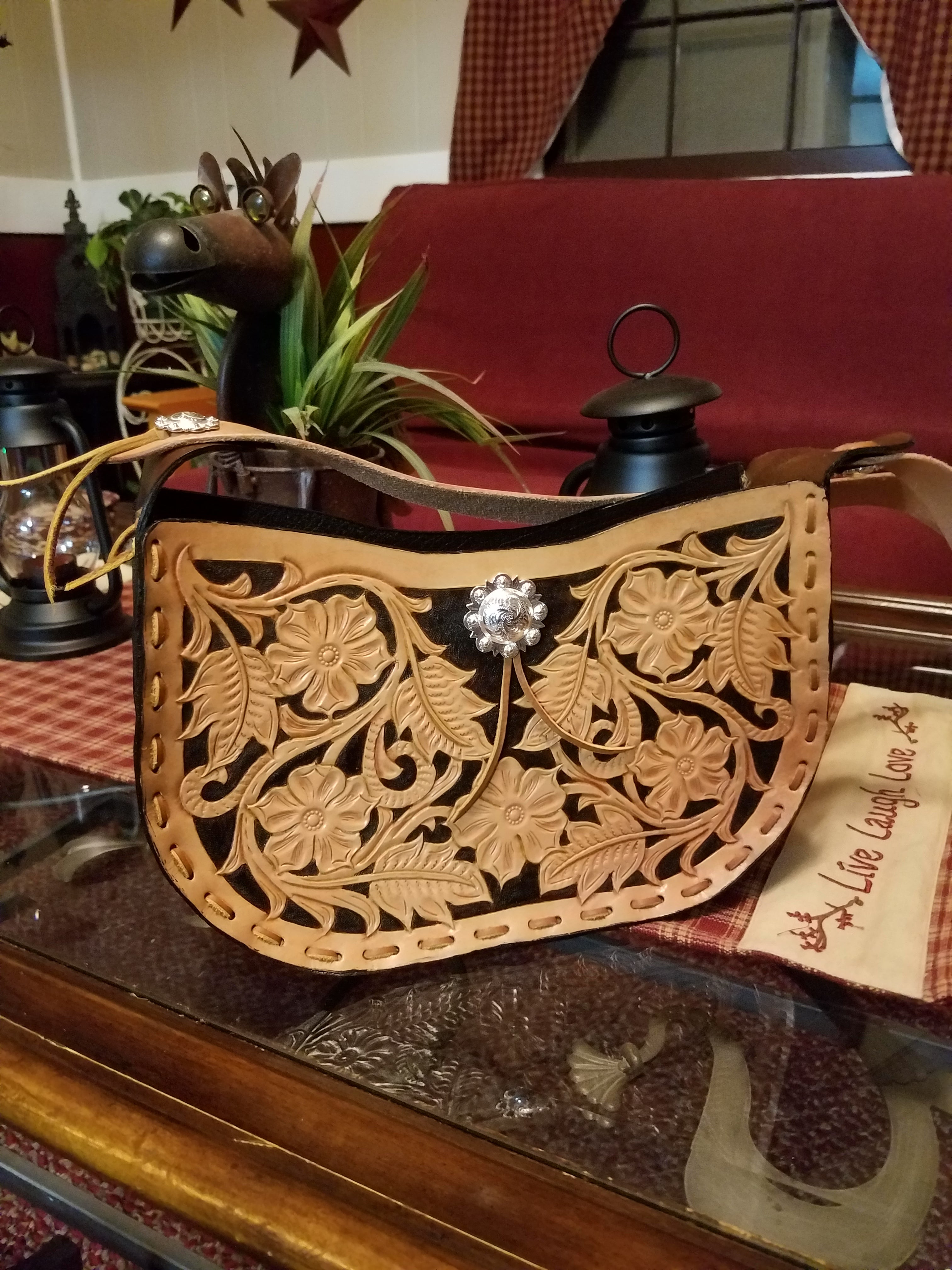 Bags, Purses & Totes